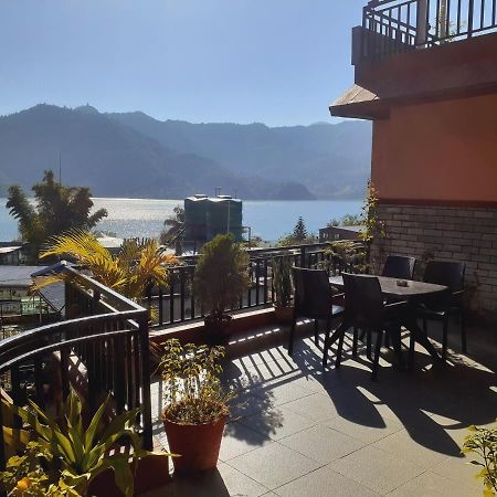 Golden Lake Pokhara Exterior foto